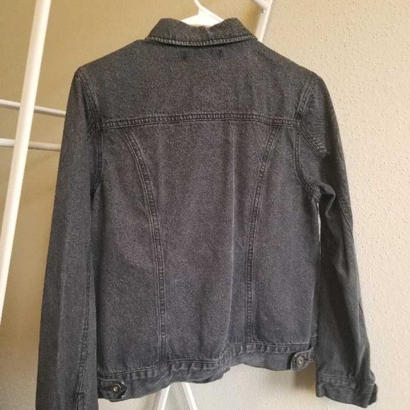 Basic Black Jean Jacket - Picture 2 of 6